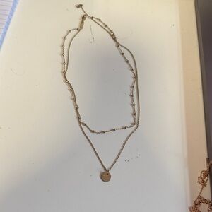 Chic Gold Pendant Necklace